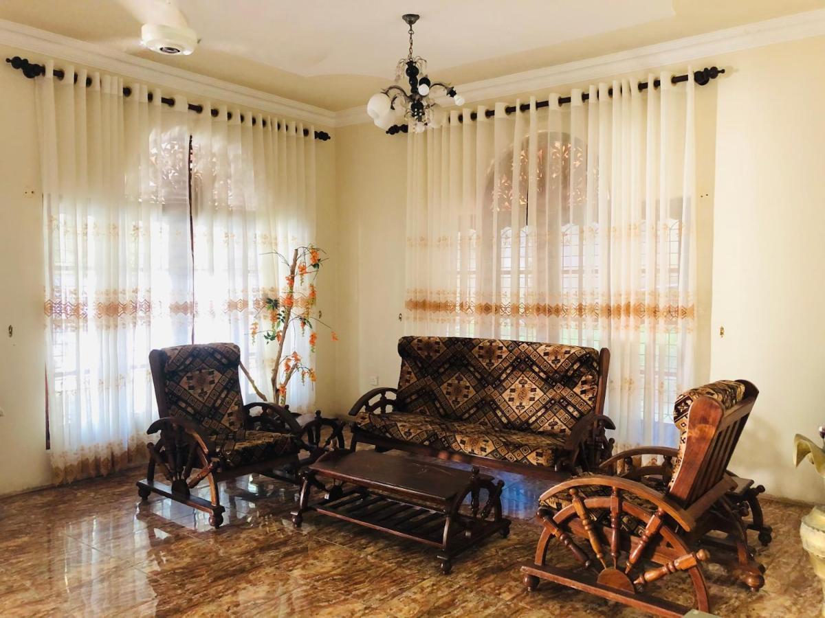 Jungle View Guesthouse אונה ואטונה מראה חיצוני תמונה
